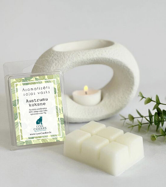 Austrumu koksne. Aromatizēts sojas vasks aromlampām. Koksnes aromāts.